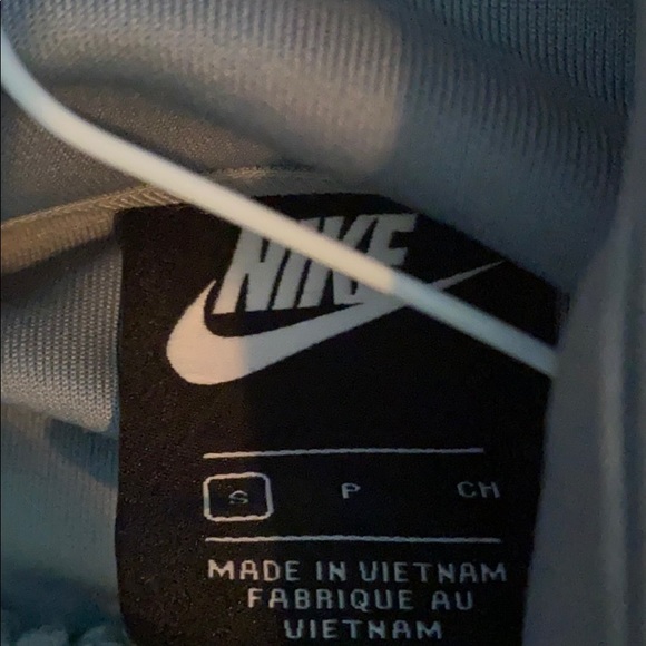 nike jacket - Picture 3 of 4
